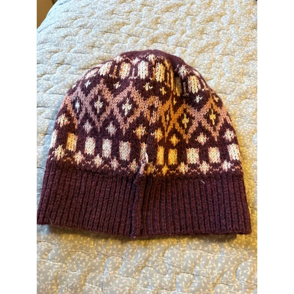Carhartt Beanie Women OS Burgundy Excellent Fair Isle Knit Wool Blend Hat